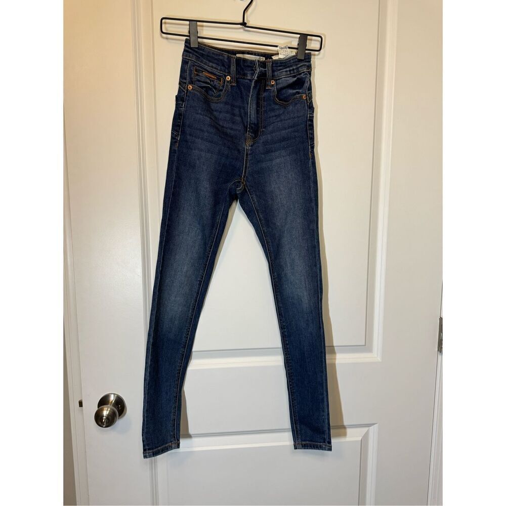 Jeans‎ - Picture 15 of 15